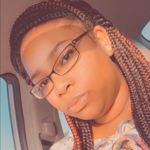 Meet your Posher, Janae